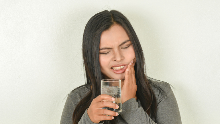 Érzékeny a fogad? Itt a megoldás, hogy a nyári kánikulában te is jeges koktélokat iszogathass!