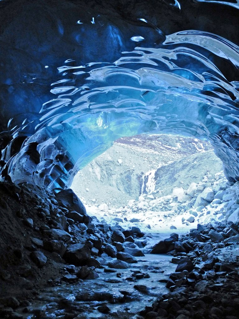 Alaszka elképesztő jégbarlangjai elfeledtetik veled a hőséget