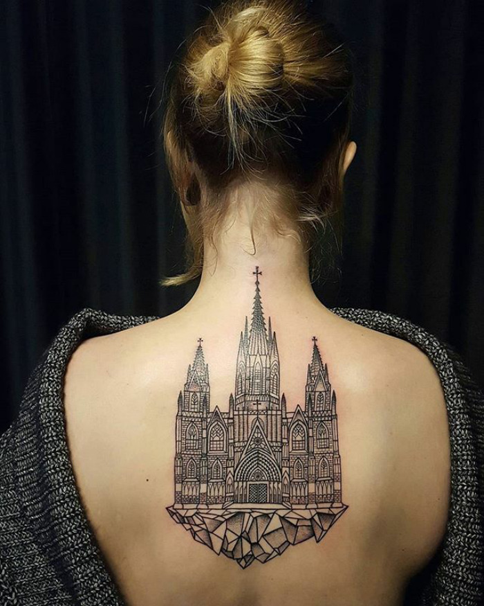 Meseszép, építészet ihlette tetoválások