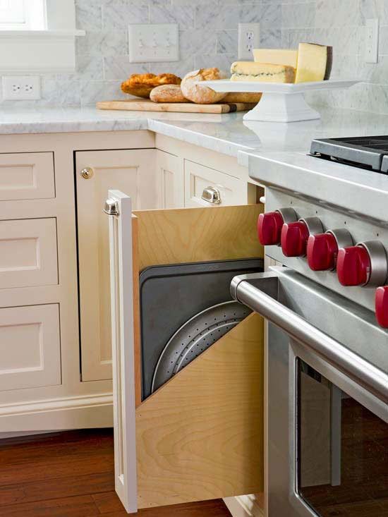 Így csinálhatsz tárolóhelyet a konyhád legkeskenyebb pontjaiból 