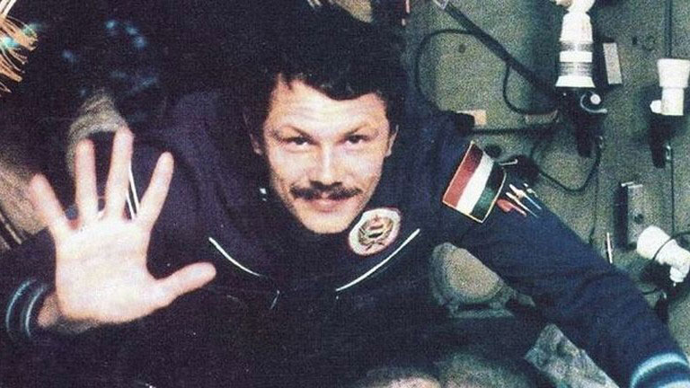 Farkas Bertalan, az első magyar űrhajós