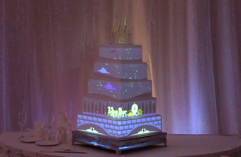 16 mesés esküvői torta örök Disney-rajongóknak
