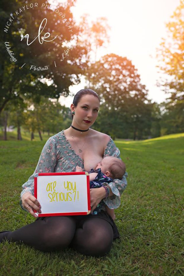 Döbbenetes fotósorozat mutatja meg, hogyan gyalázzák a szoptatós anyukákat