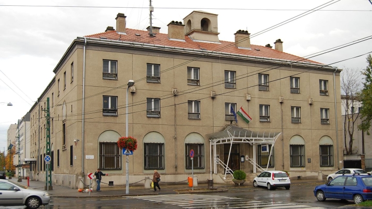 A csepeli rendőrség épülete (fotó: ittlakunk.hu)