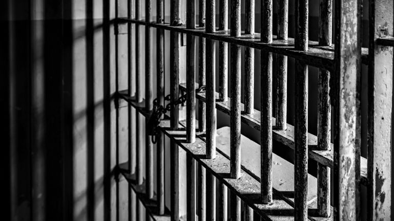 Börtön, rácsok (forrás: NLCafé)