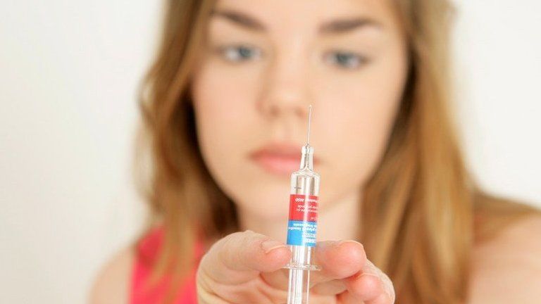 hpv vakcina mellékhatások karfájdalom)