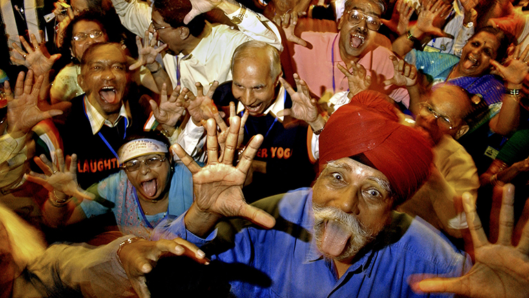 india nevető jóga