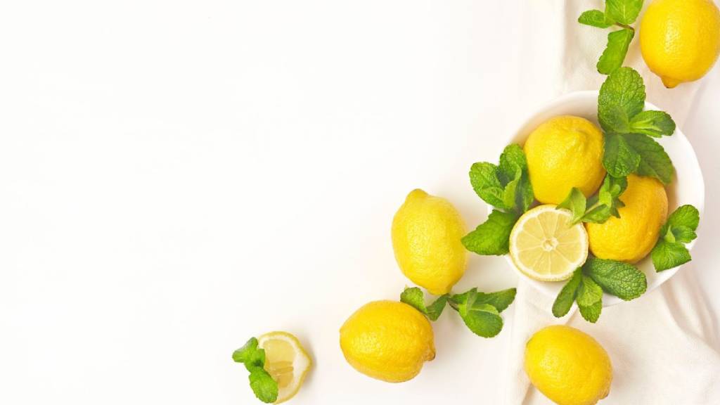 Finom és egészséges citromot használunk a fogyáshoz