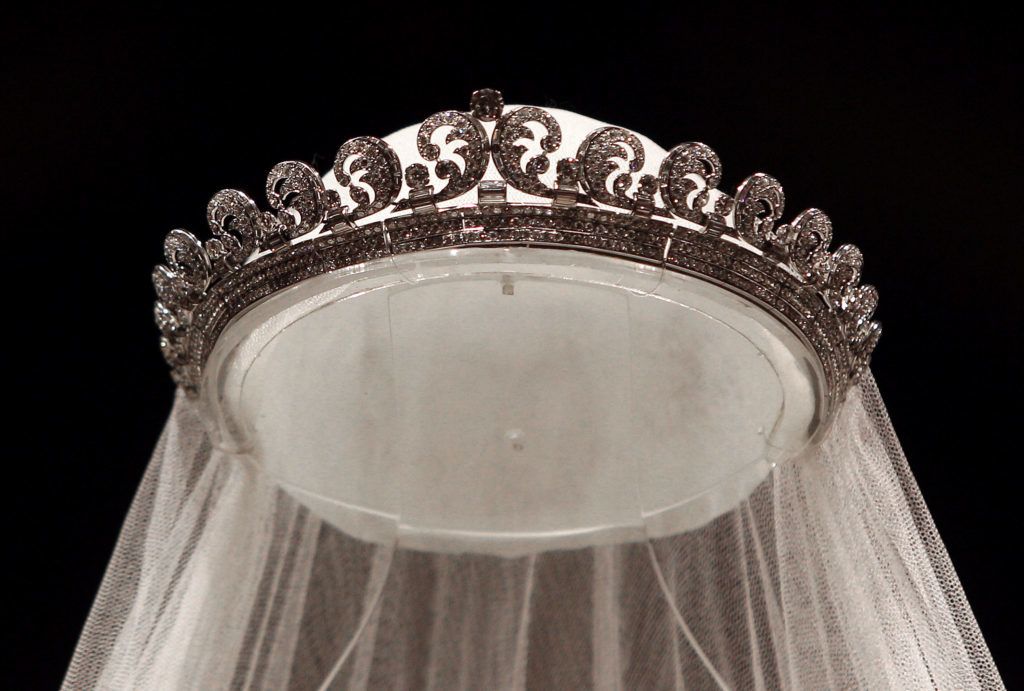 A Dicsfény tiara (Fotó: Lewis Whyld/WPA Pool/Getty Images)