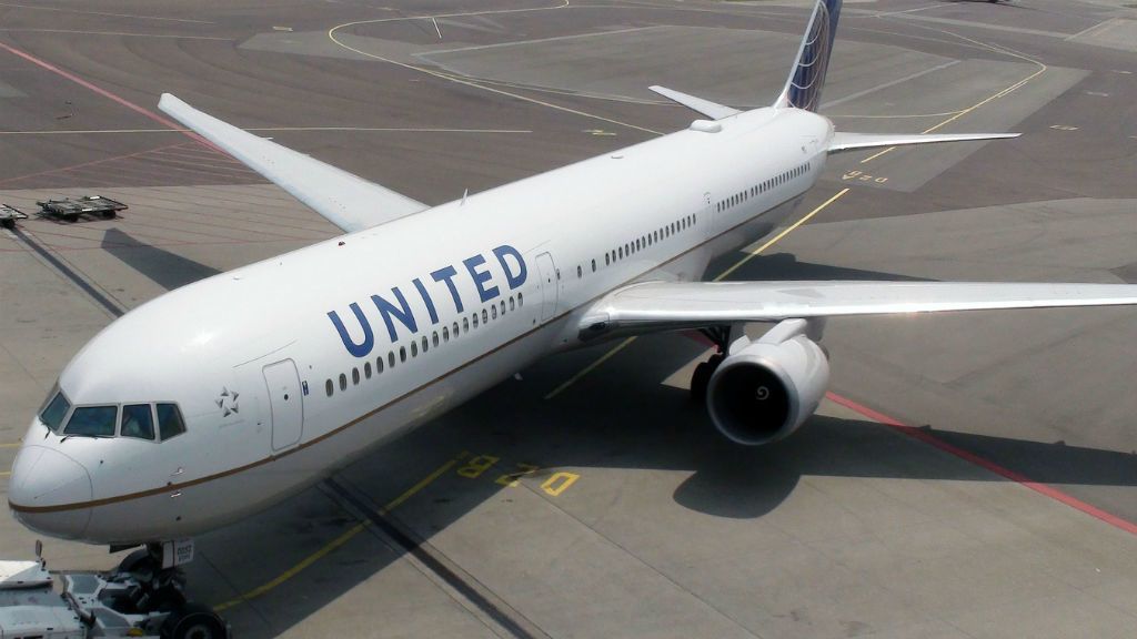 united airlines repülőgép