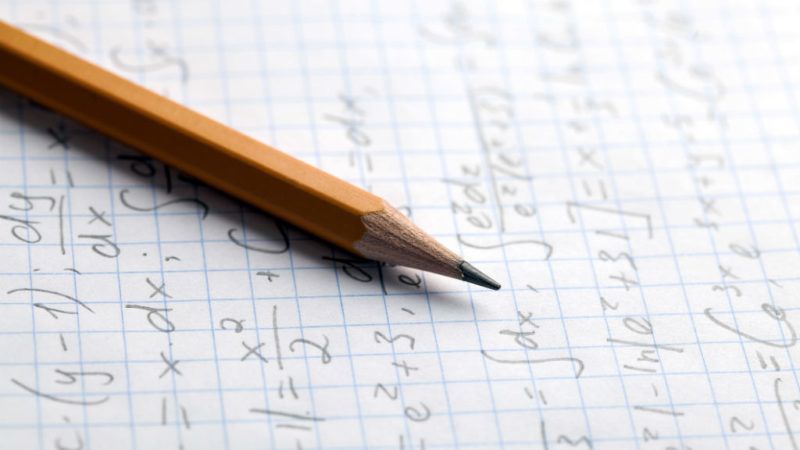 ceruza matek házi feladat iskola tanulás