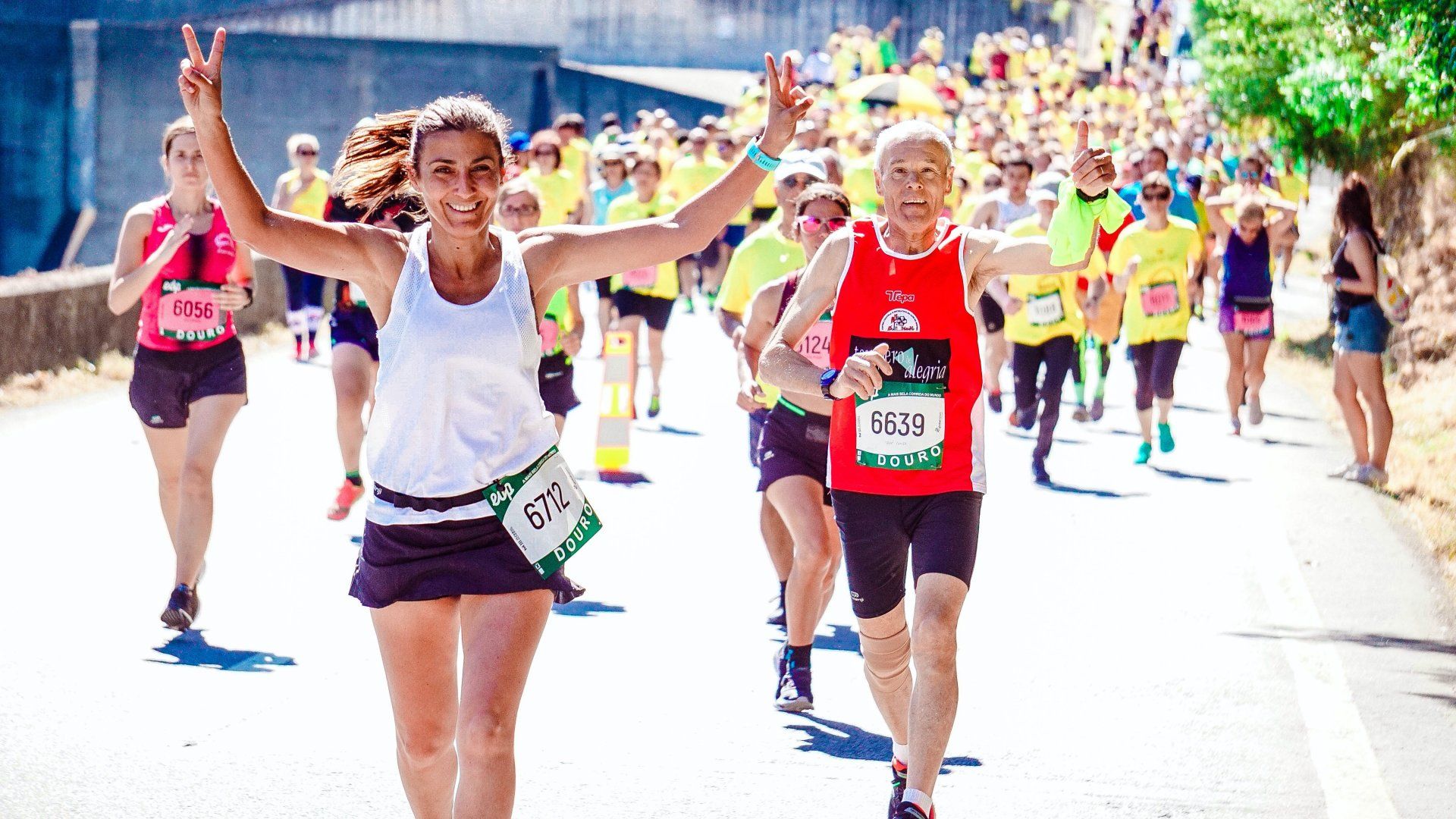 Elhagyhatta a klinikát a Budapest Maratonon újraélesztett futó