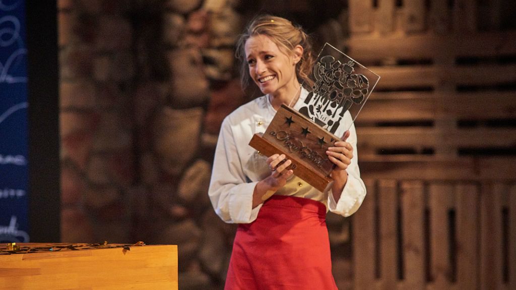 Hű, de szexi képek készültek a Konyhafőnök-győztes Sztarenki Dóriról | nlc