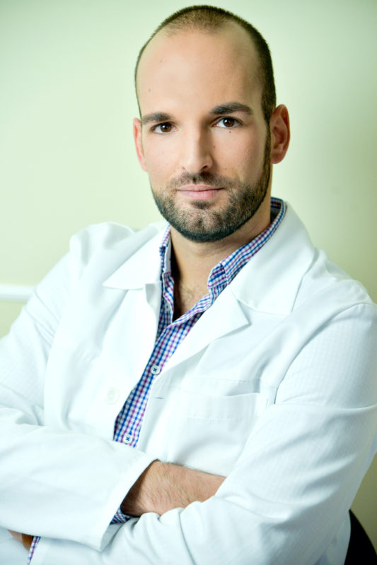 dr. Tamási Béla PhD bőrgyógyász, nemibeteggyógyász