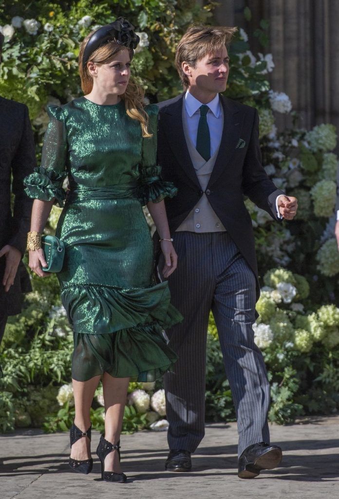 A yorki hercgenő, Beatrice és a vőlegénye, Edoardo Mapelli Mozzi Ellie Goulding esküvőjén&nbsp;(Fotó: Jordan Crosby / BACKGRID / Backgrid UK / Profimedia)&nbsp;