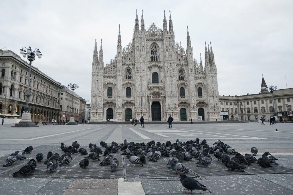 Eltűntek a turisták Milánóból