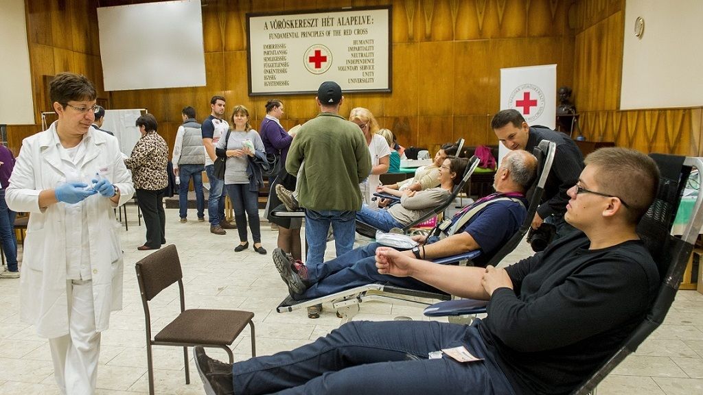Rekord adomány a Magyar Vöröskeresztnek