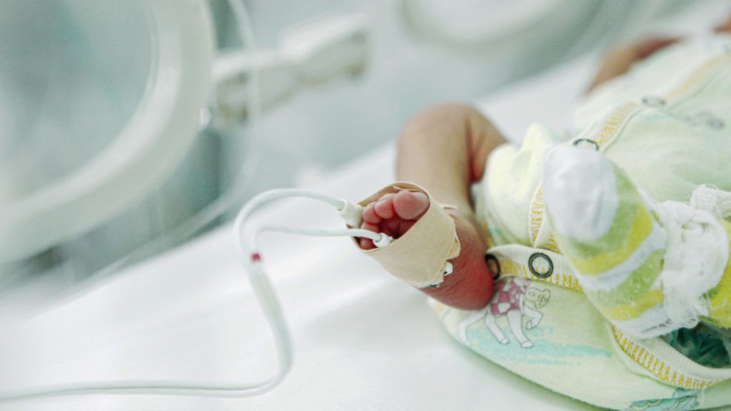 Kisbabát találtak a babamentő inkubátorban