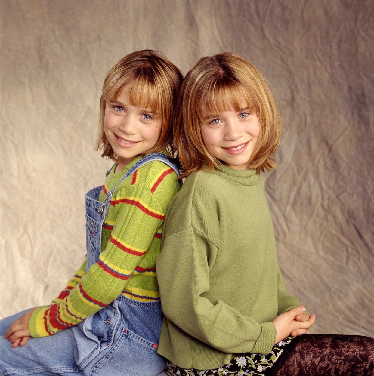 Mary-Kate Olsen, Ashley Olsen tizenkét évesen