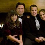 John Travolta és felesége Kelly Preston, lányukkal Ellával és fiukkal Jettel