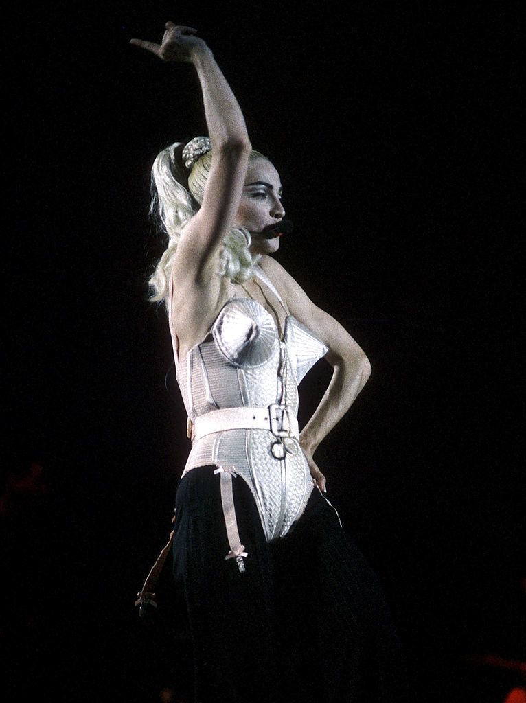 Madonna a Blonde Ambition turnén