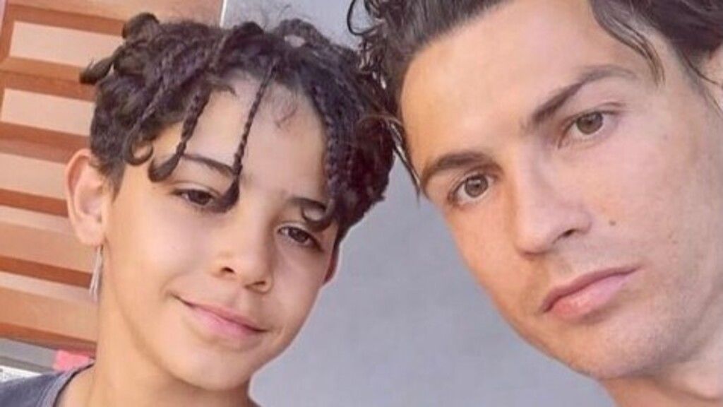 Fia miatt kaphat nagy büntetést Cristiano Ronaldo