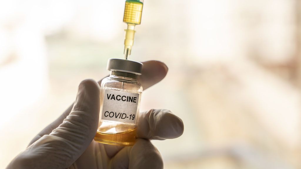 Jövő héten bejegyezhetik az orosz koronavírus-vakcinát