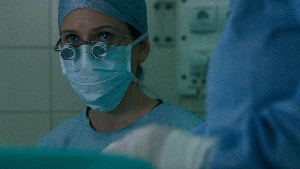Horvát Lili agyműtéteket nézett végig új filmjéhez