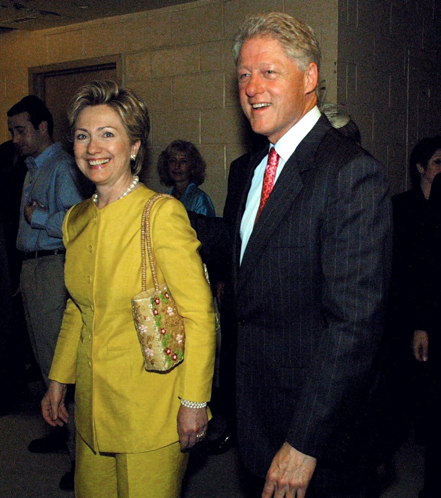 Hillary Clinton 2001-ben