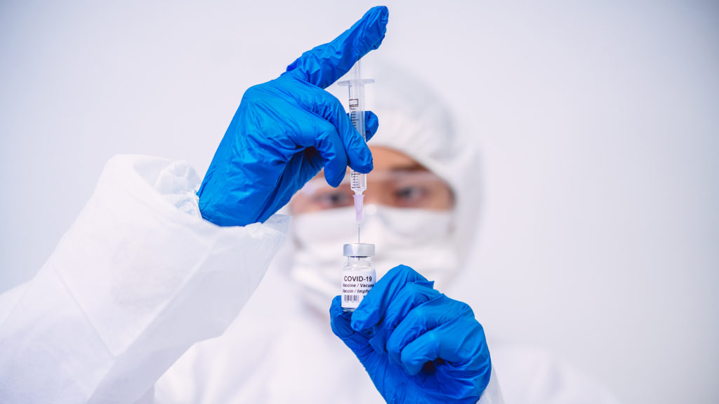 Kiderült, mennyibe kerül majd a Szputnyik V orosz koronavírus-vakcina