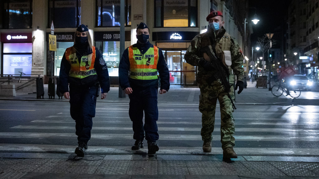 Illegális házibulihoz vonultak ki a rendőrök Újpesten