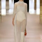 Kate Moss lánya, Lila-Grace Moss a Fendi kifutóján - Haute Couture 2021 tavasz-nyár