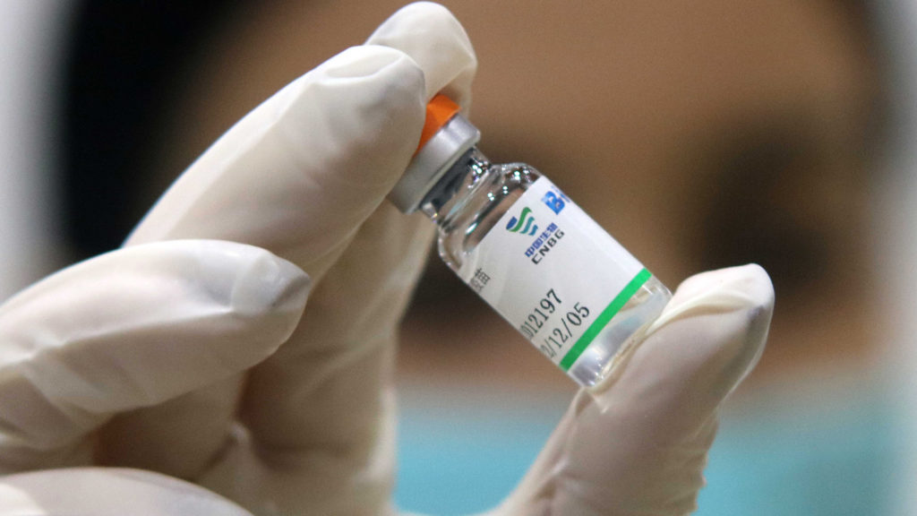 Engedélyezte az OGYÉI a kínai vakcinát