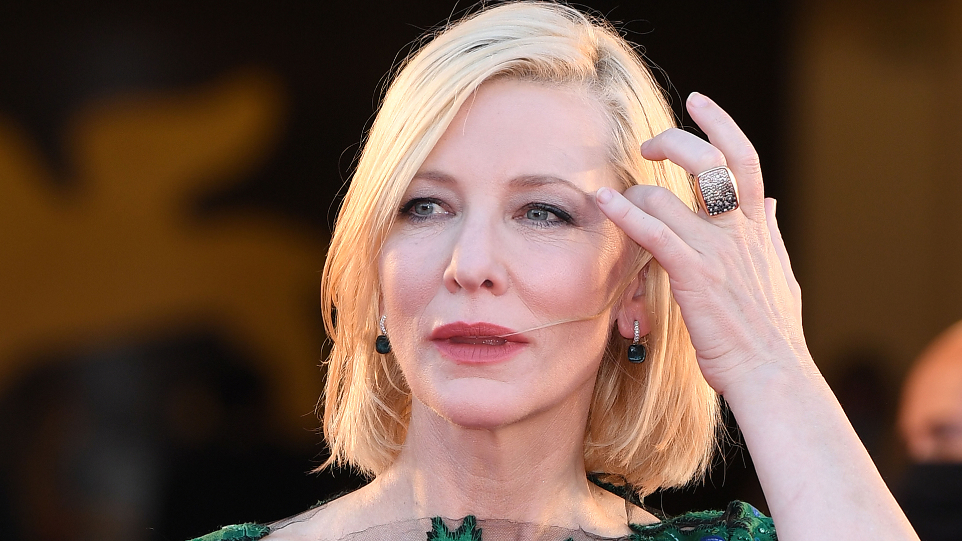 Cate Blanchett mellett Jamie Lee Curtis is beszállt a Csernobil írójának új filmjébe