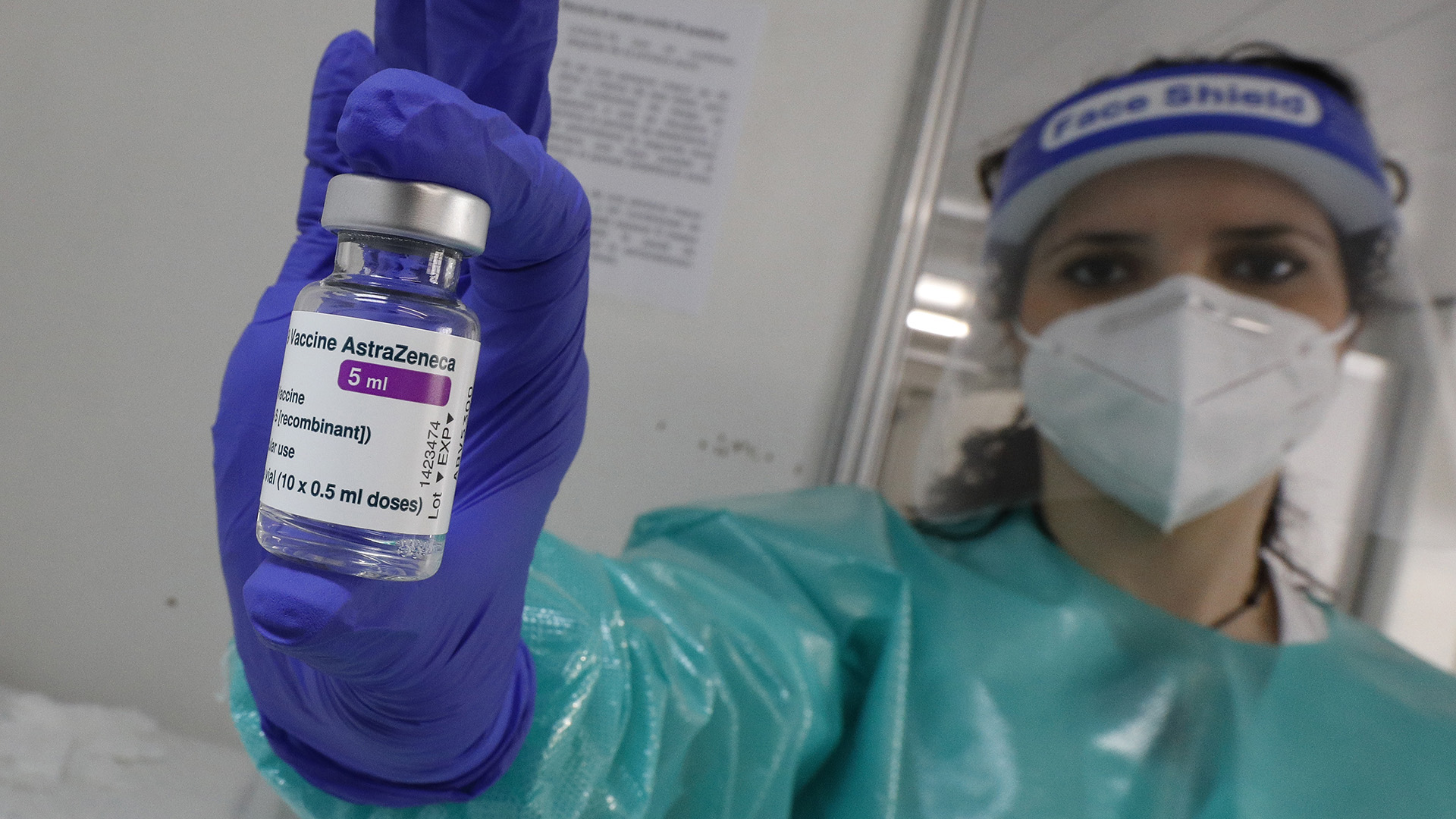 Spanyolország felemeli az AstraZeneca vakcina alkalmazási korhatárát