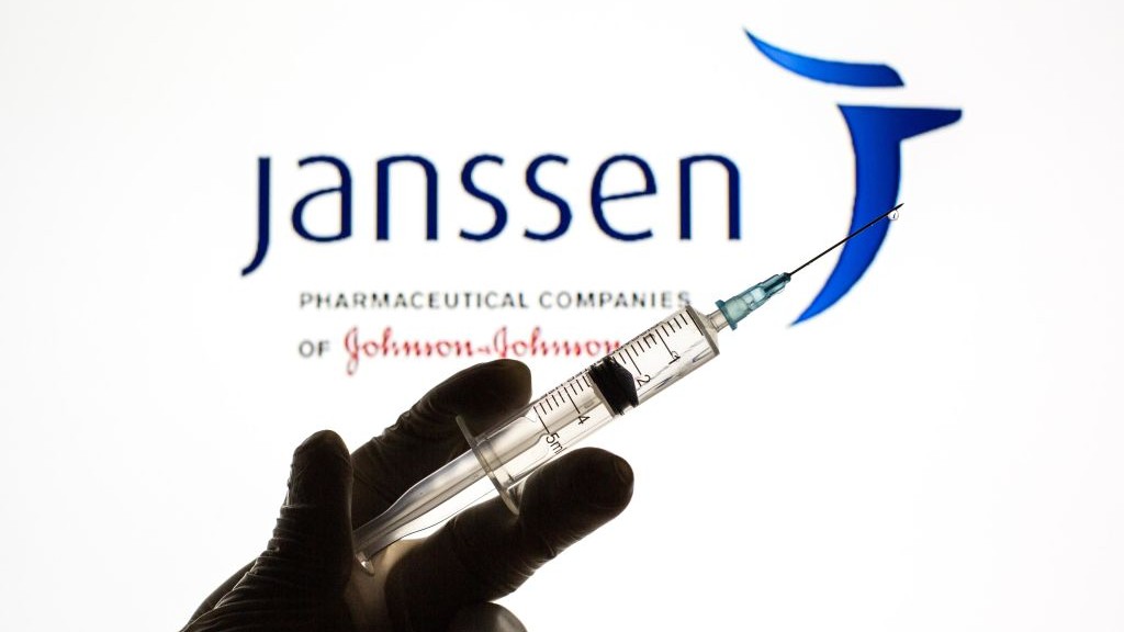 A Johnson &amp; Johnson Janssen vakcinája (fotó: Thiago Prudencio/SOPA Images/LightRocket via Getty Images)
