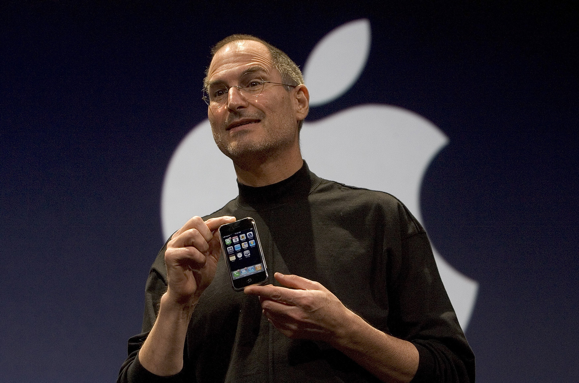 Steve Jobs bemutatja az első iPhone-t