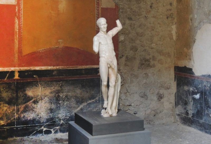 Priapus szobor Pompeiből 