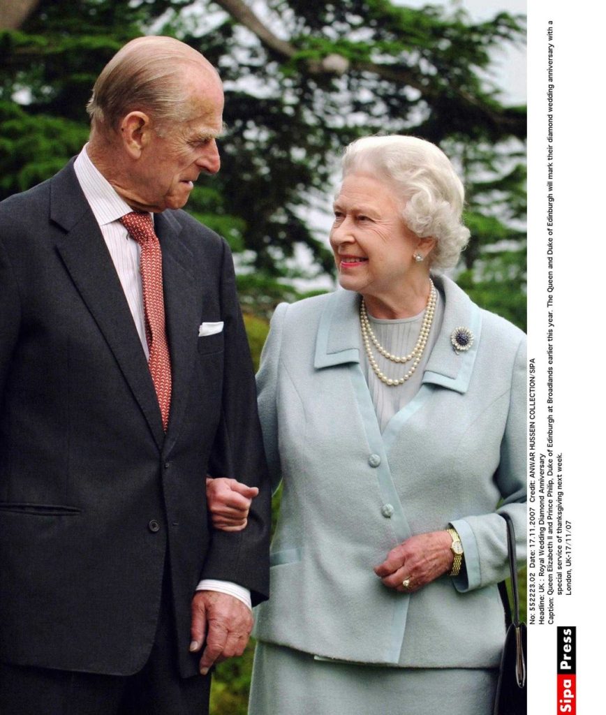 II. Erzsébet és Fülöp herceg élete képekben
