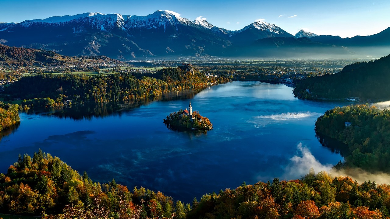 A Bledi tó Szlovéniában erősen hívogató (fotó: Pixabay)