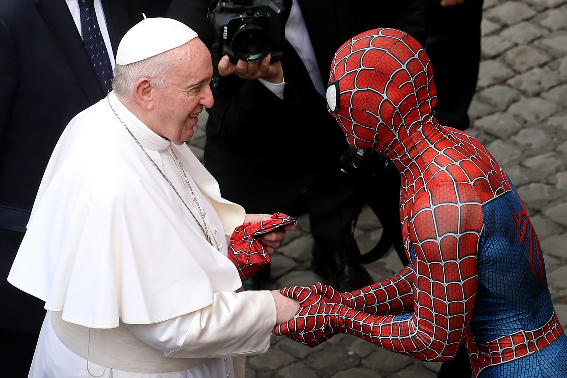 Ferenc pápa és Pókember