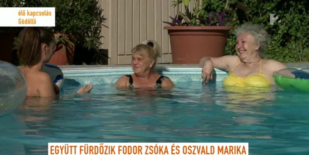 Együtt fürdőzött Oszvald Marika és Fodor Zsóka