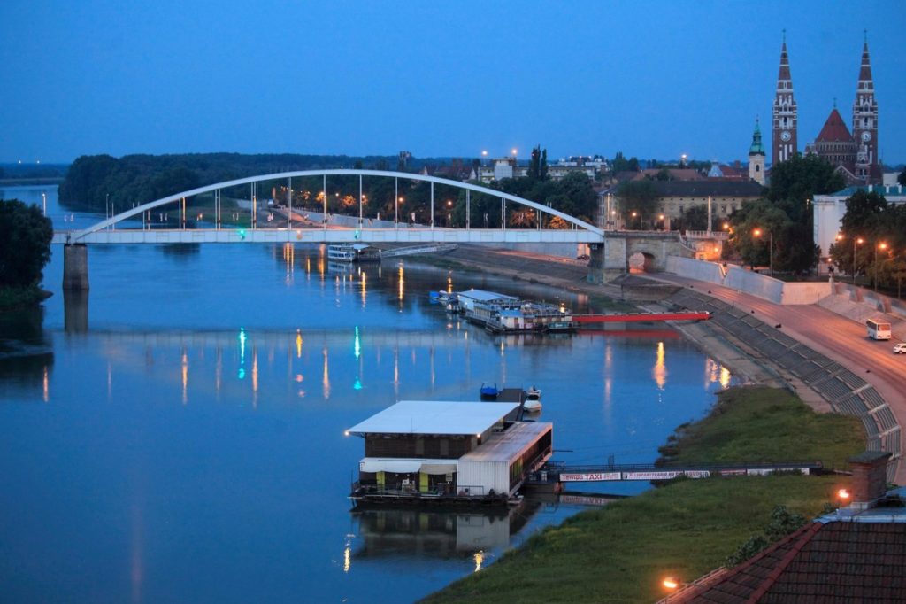 Szeged, Tisza hajókázás