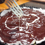 Fejedelmi „brownie pite” sűrített tejjel