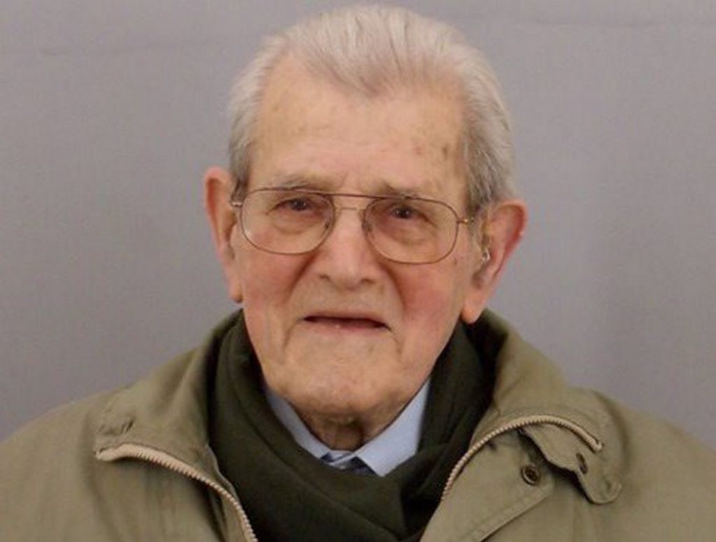 A 96 éves pedofil John Pinsard, letartóztatása után (Fotó: Profimedia, SWNS)