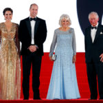 Katalin hercegné, Vilmos herceg, Kamilla és Károly herceg a James Bond film londoni bemutatóján