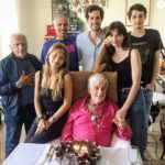 Jean-Paul Belmondo öccse, Alain, fia, Paul, lánya Stella és Florence gyerekei