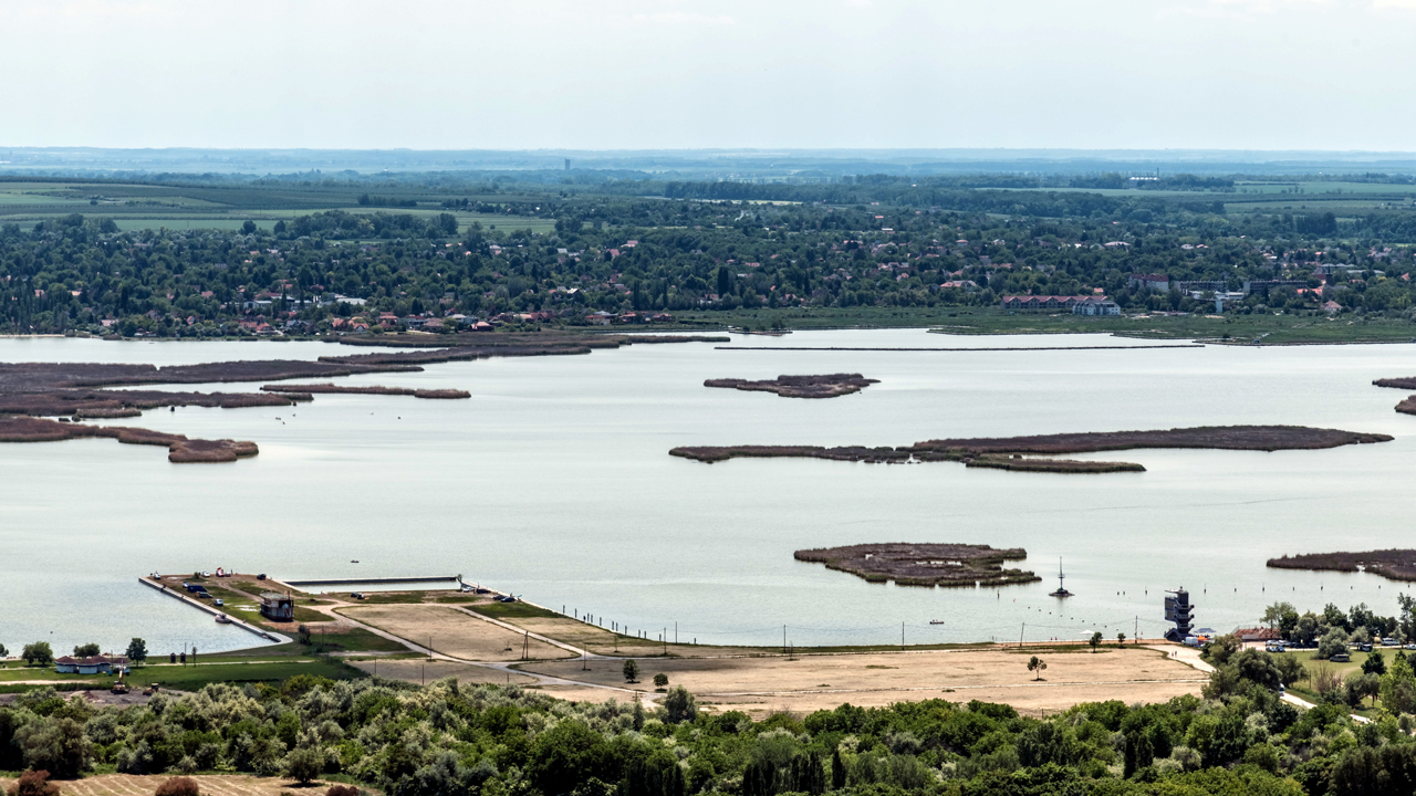 A tó látképe / MTVA/Bizományosi: Faludi Imre