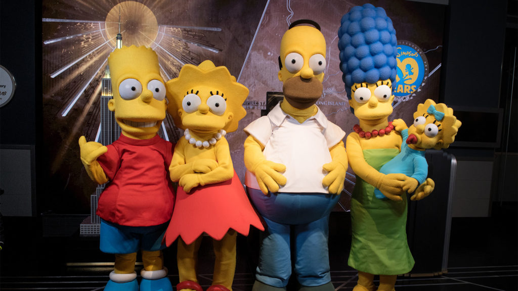 A Simpson-család Balenciaga-modellnek állt