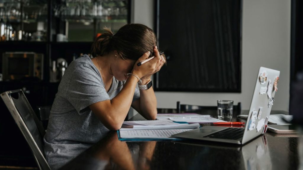 5 jel a testedtől, hogy túl sokat stresszelsz